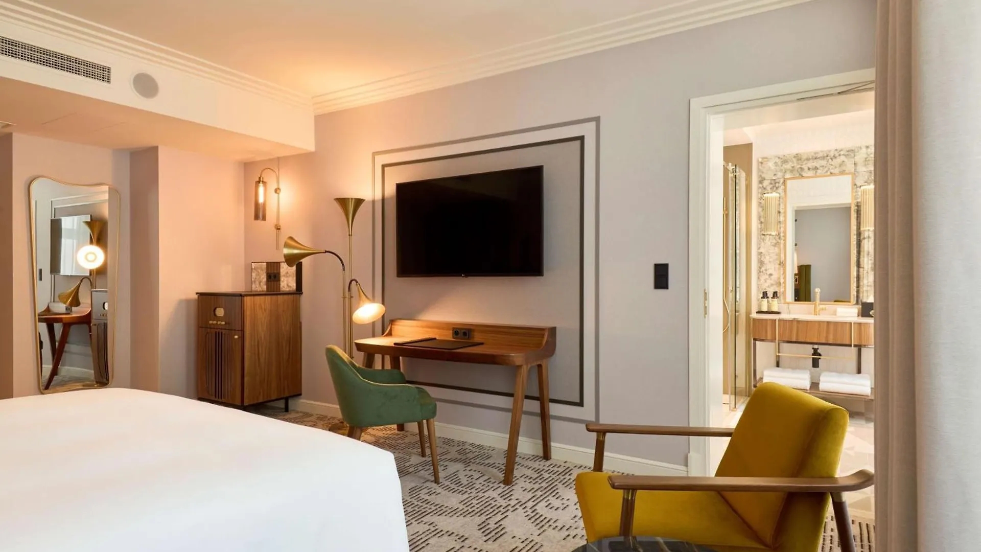 Hotel Saski Krakow Curio Collection By Hilton