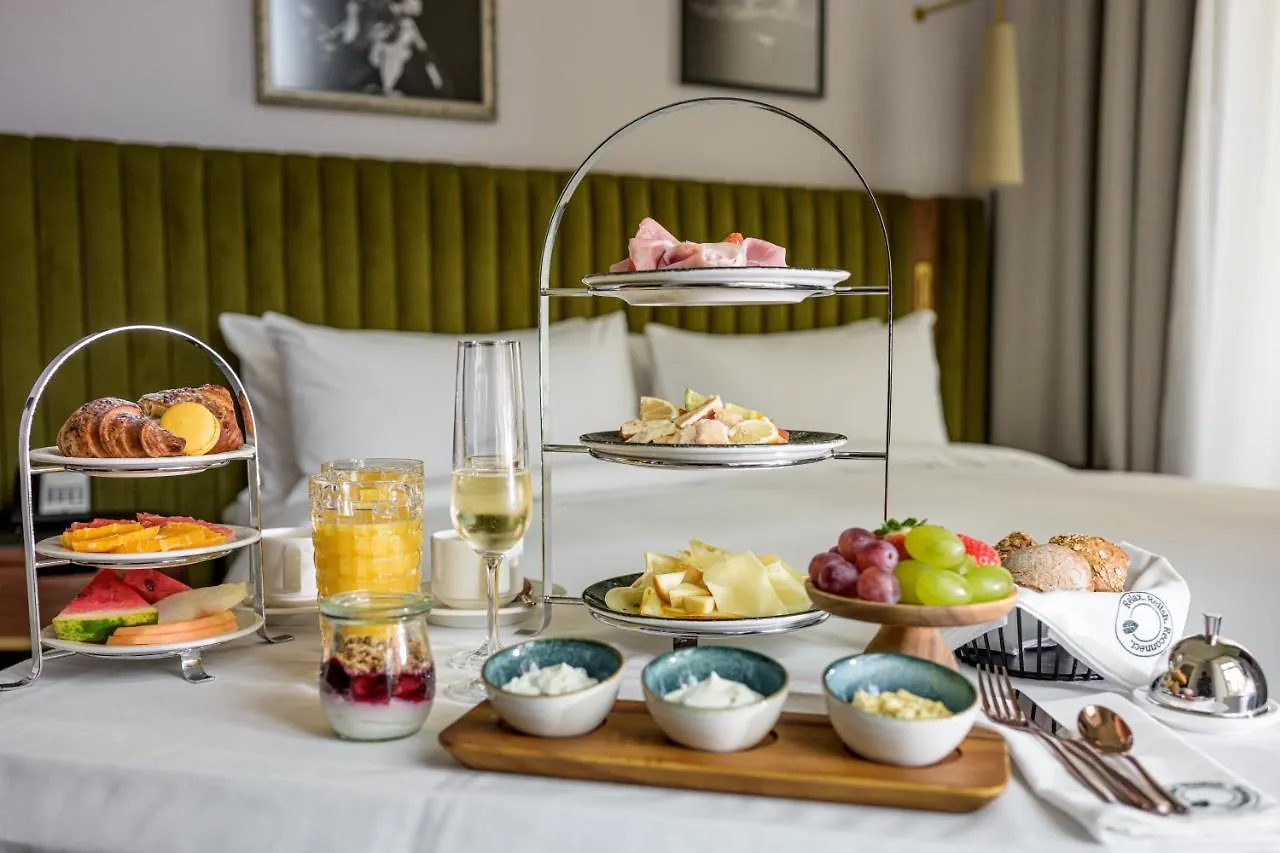 Hotel Saski Krakow Curio Collection By Hilton