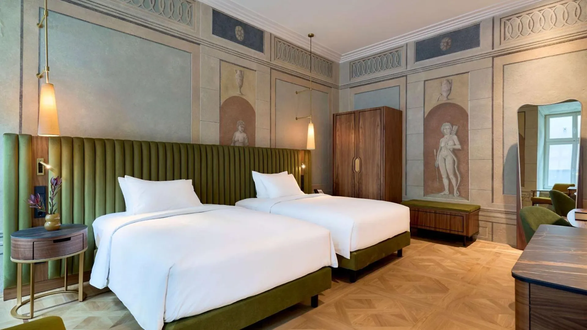Hotel Saski Krakow Curio Collection By Hilton