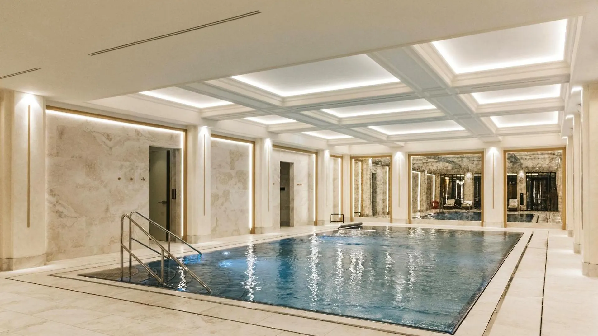 Hotel Saski Krakow Curio Collection By Hilton