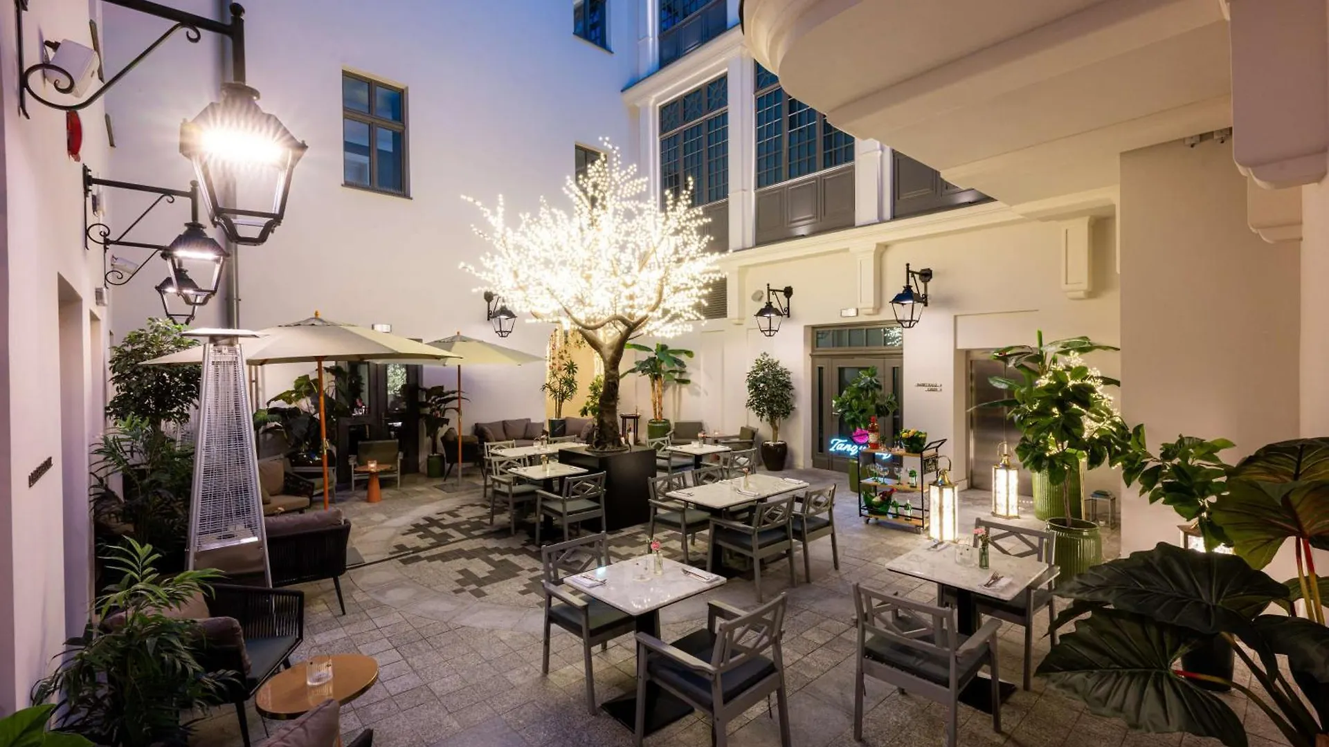 Hotel Saski Krakow Curio Collection By Hilton بولندا