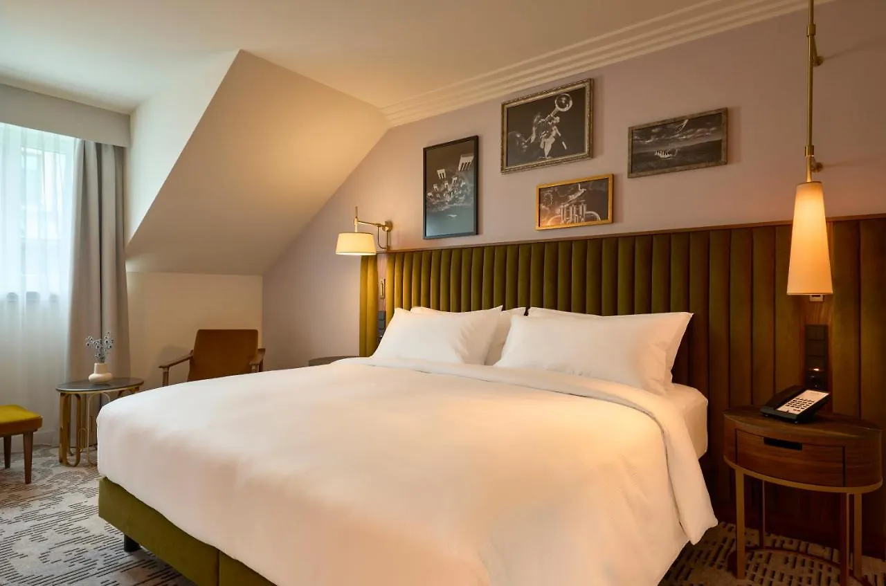 *****  Hotel Saski Krakow Curio Collection By Hilton פולין